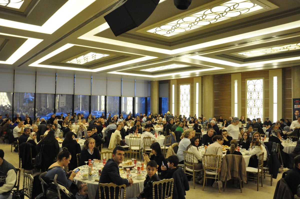 Soframız Bir, Gönlümüz Bir!